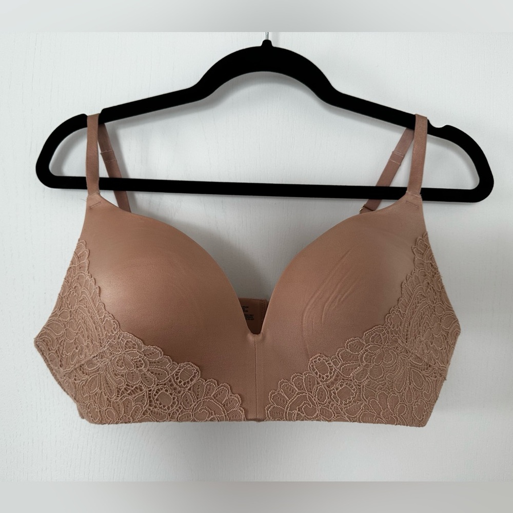 Soma Women’s Lace Trimmed Wireless Push Up Bra in Tan size 40B